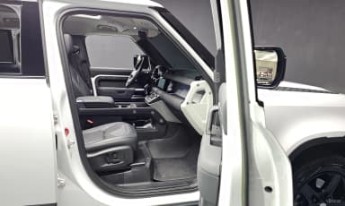 Defender (L663)