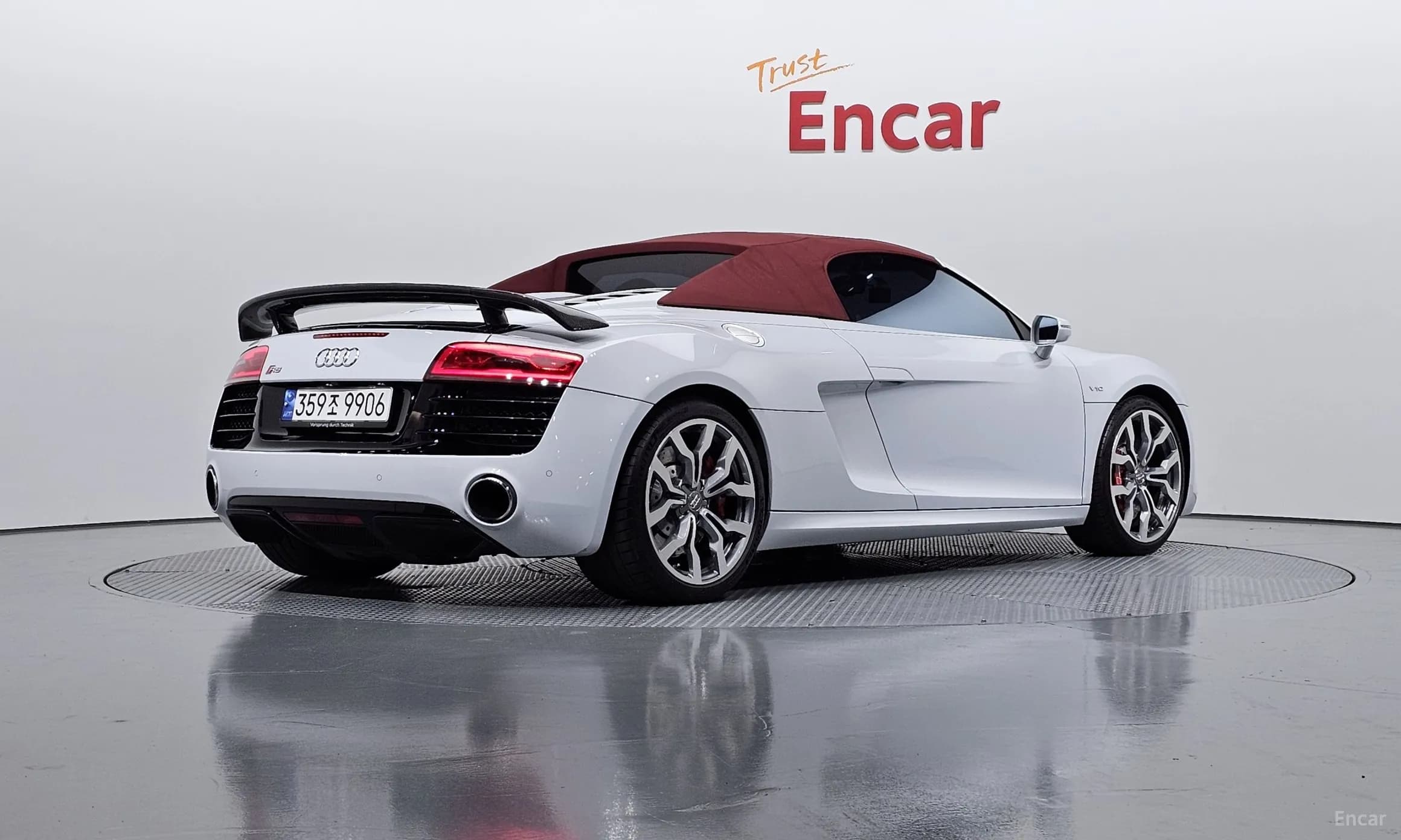 R8
