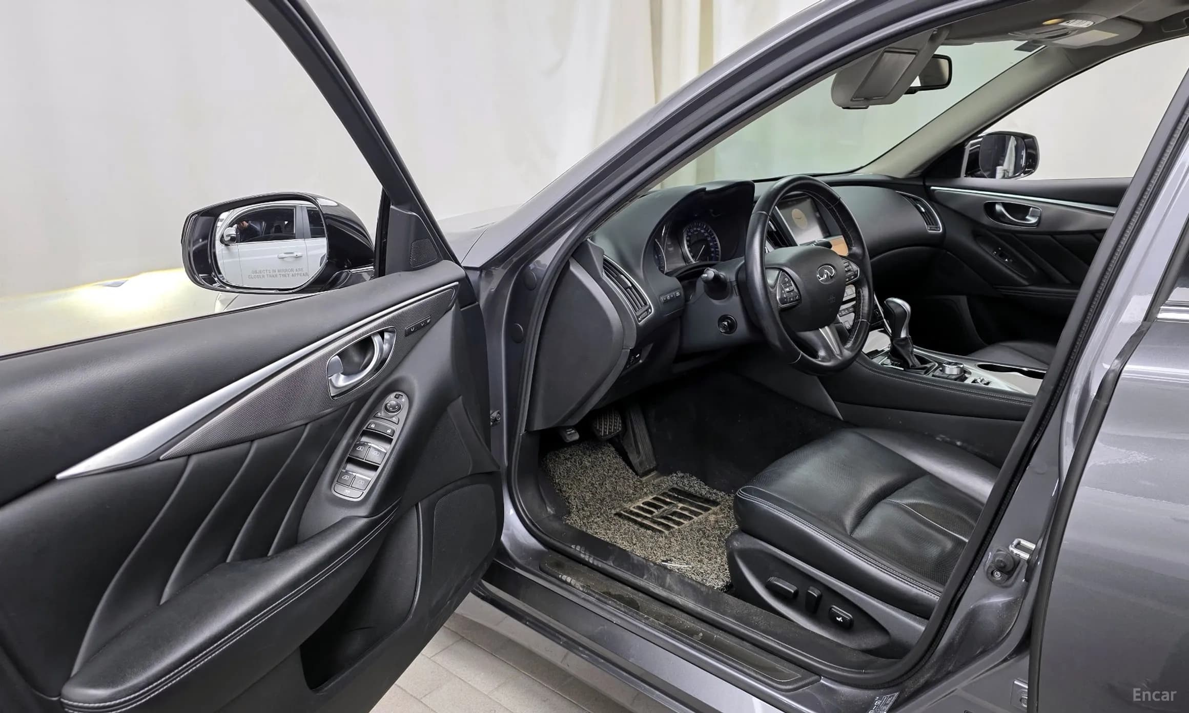Q50