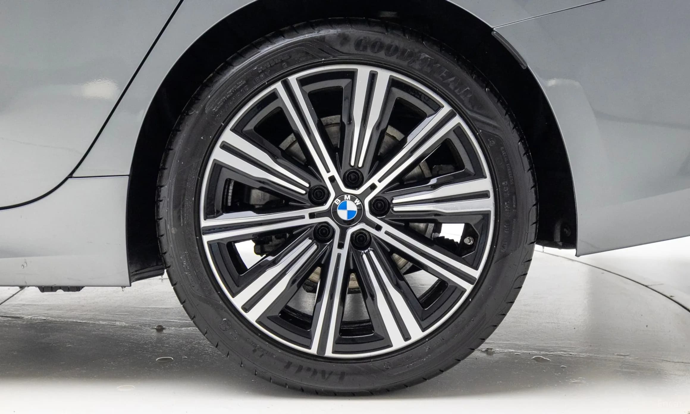 3 Series (G20)