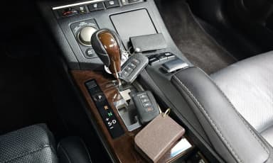 New ES300h