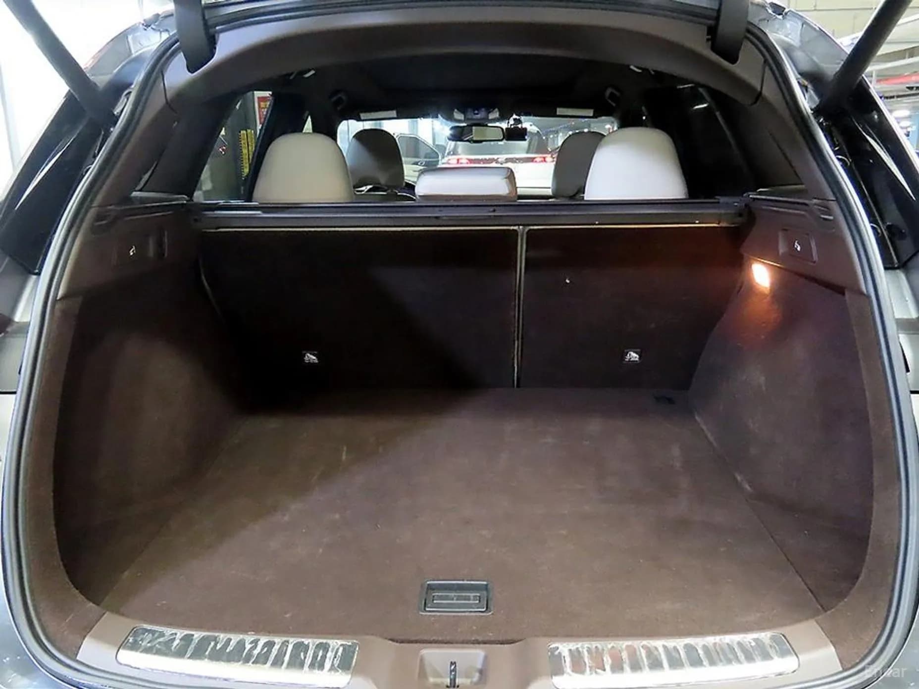 QX50 (P71A)