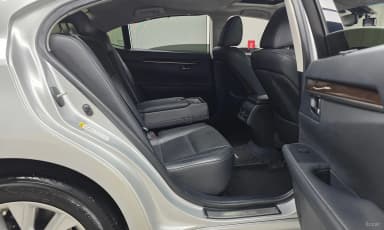 New ES300h