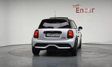 Cooper S