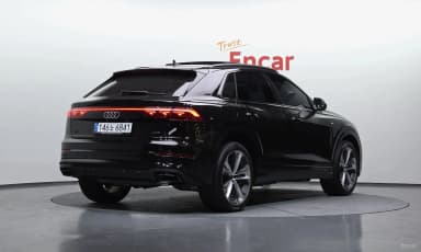 Q8 (4M)