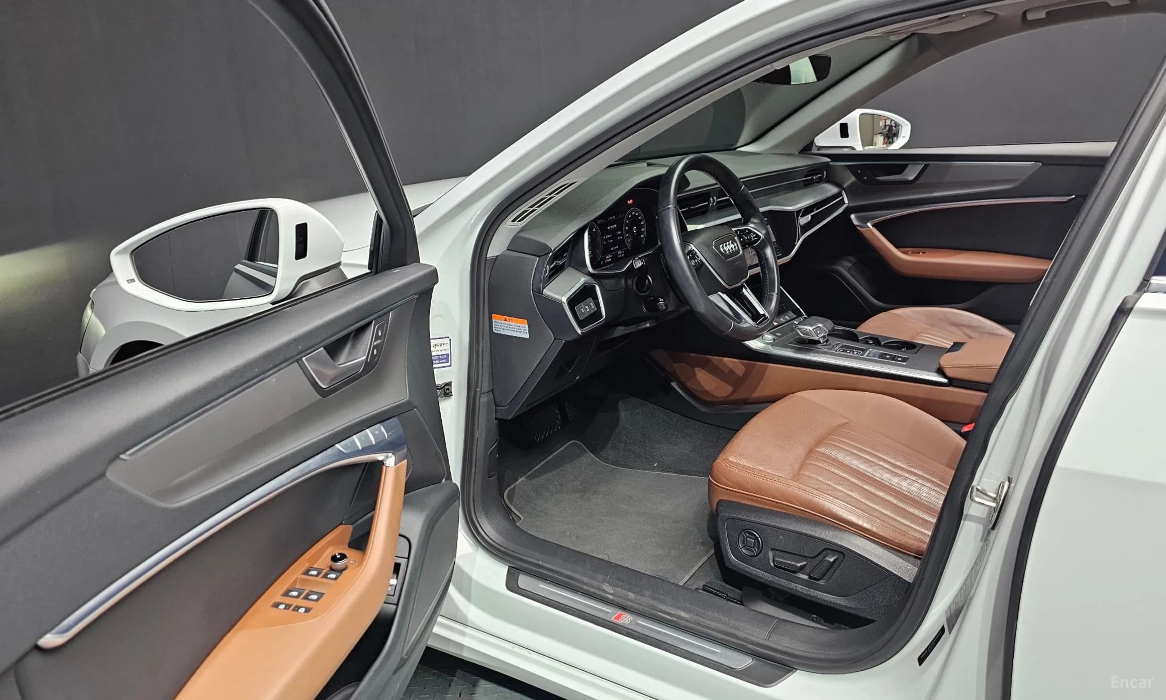 A6 (C8)