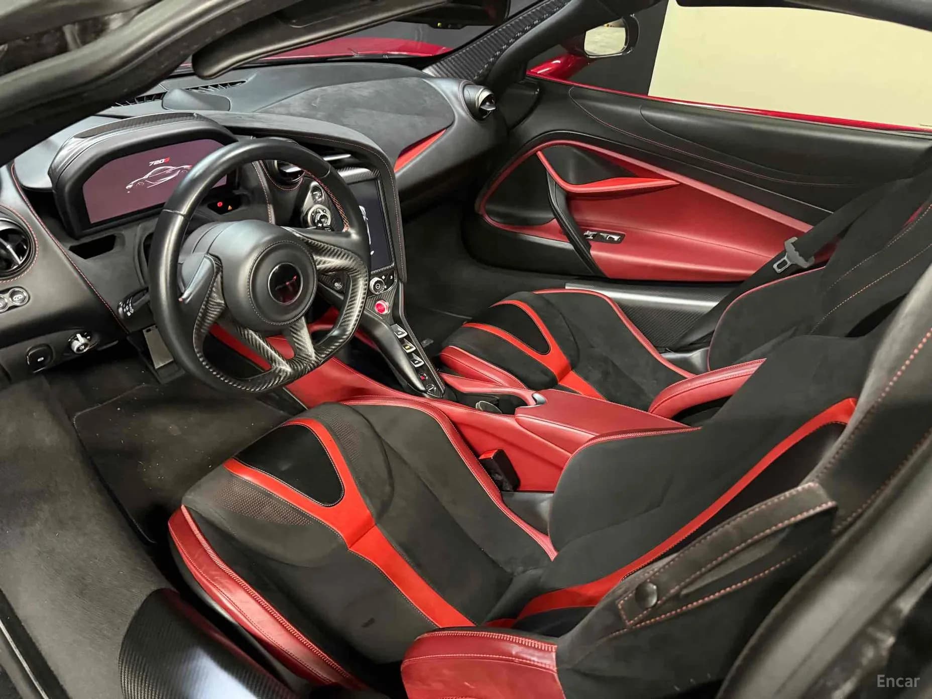 720S
