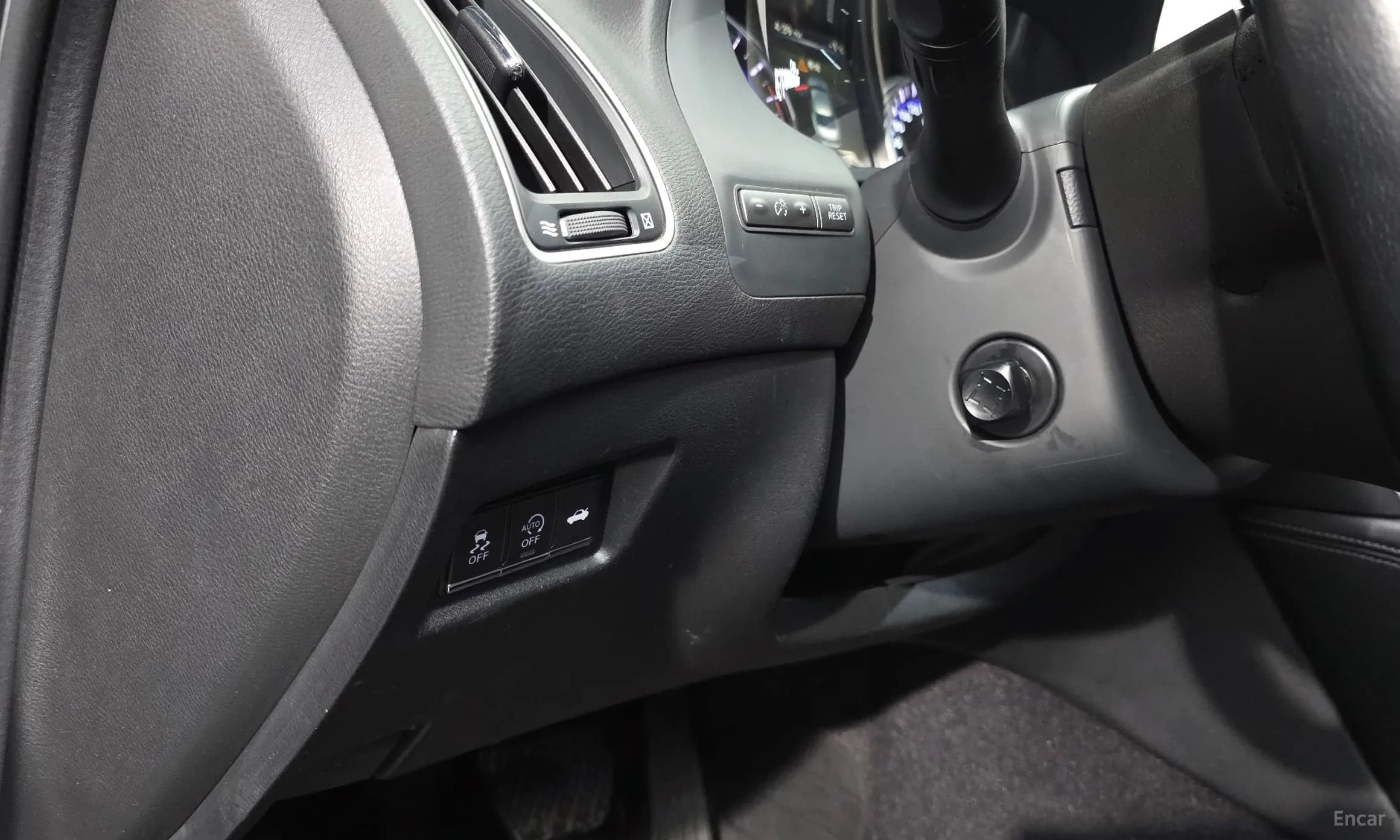 Q50