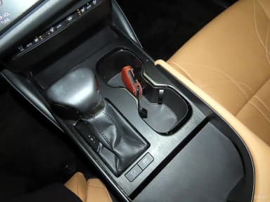 ES300h 7th Generation