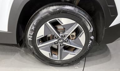 Tucson (NX4)