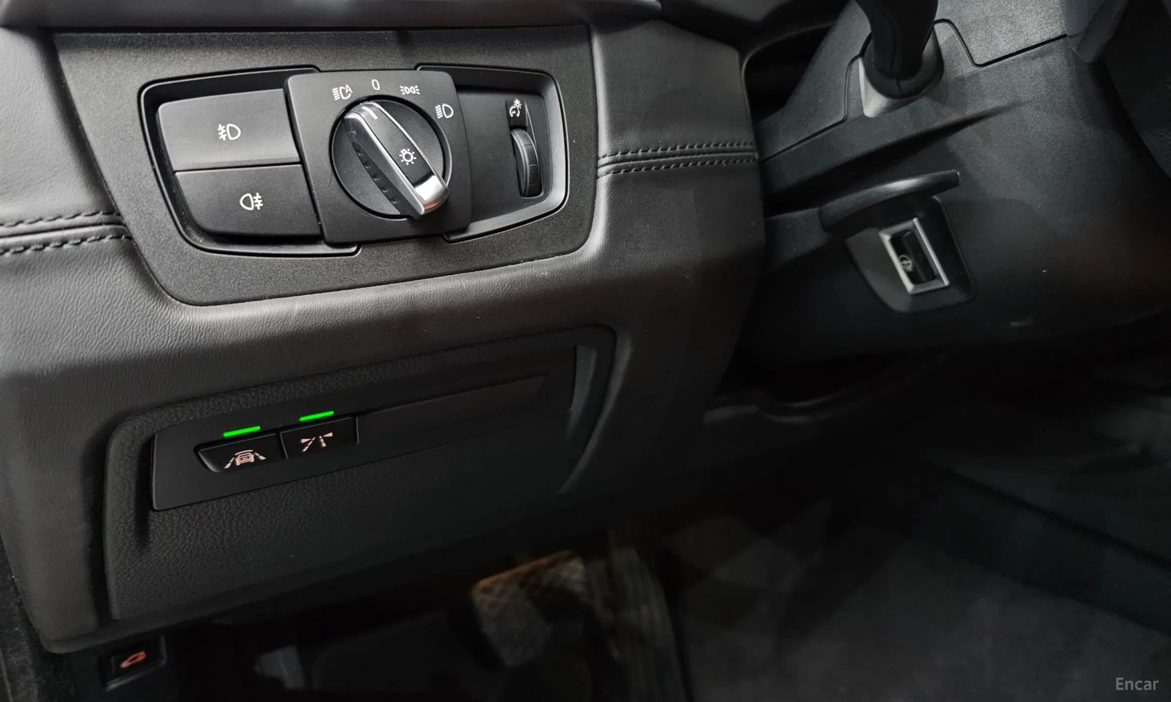 Series 4 (F32)