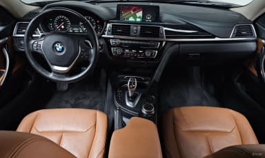 Series 4 (F32)