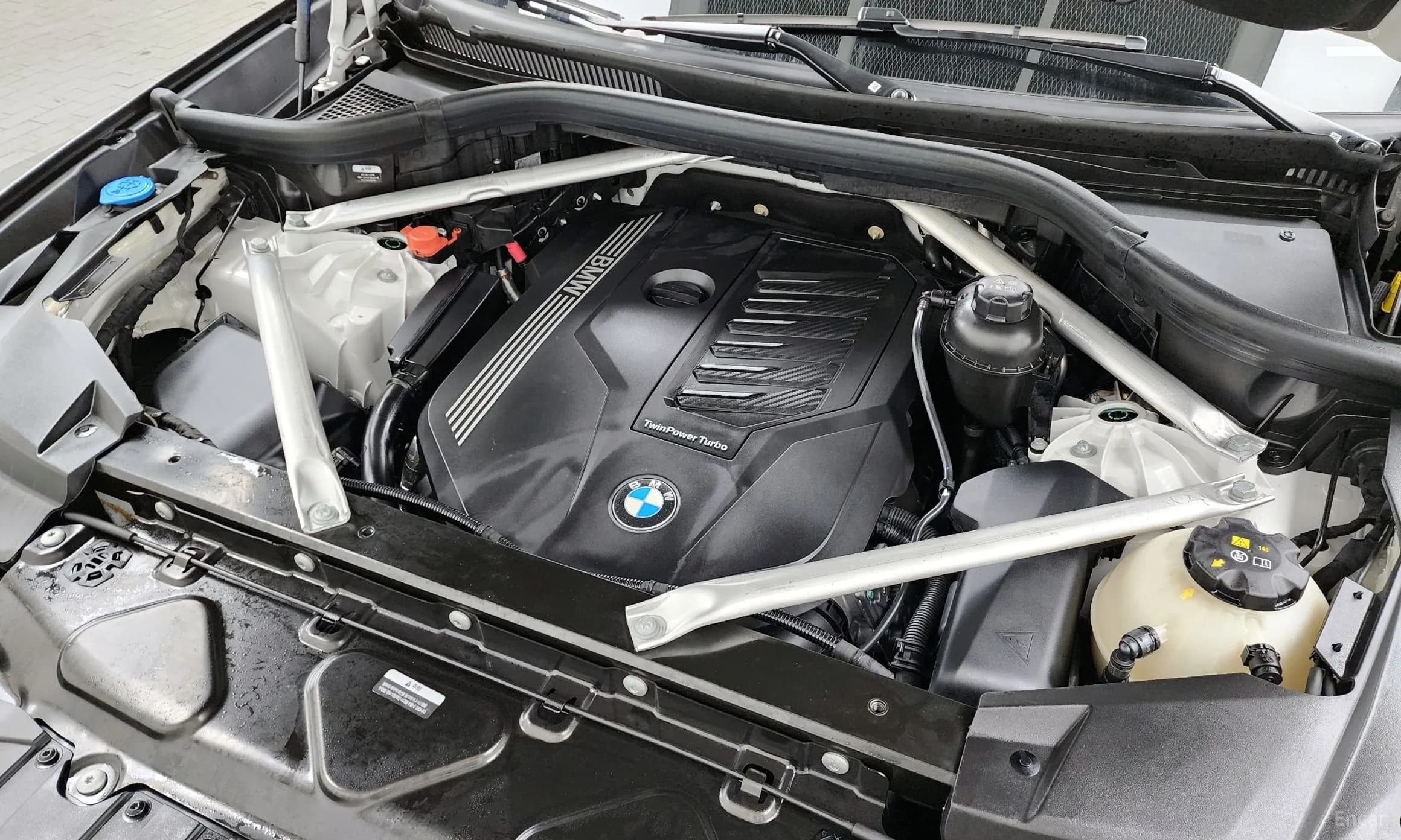 X5 (G05)