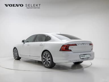 S90