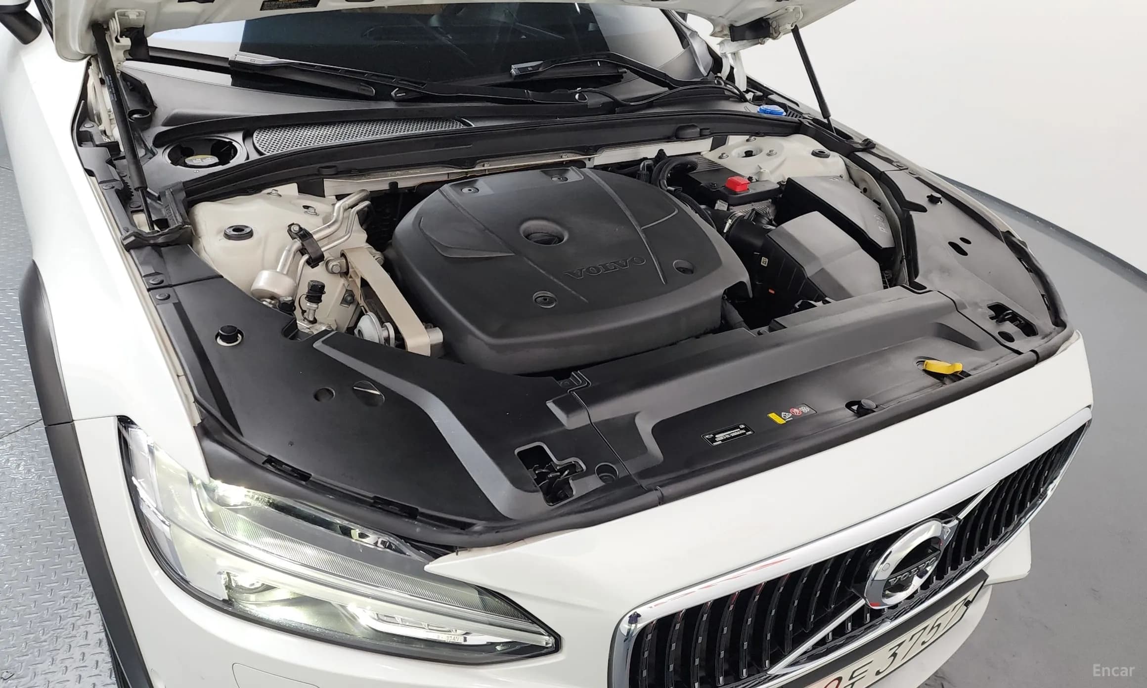 V90 Cross Country