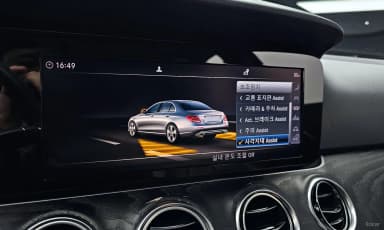 E-Class W213