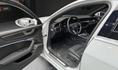 A6 (C8)