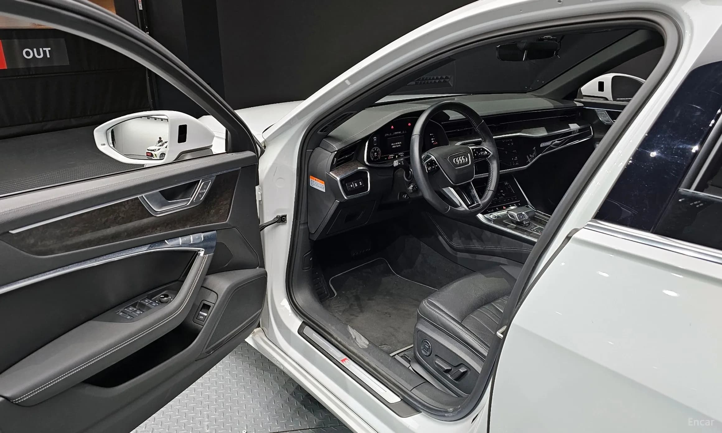 A6 (C8)