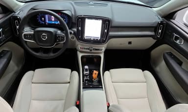 XC40