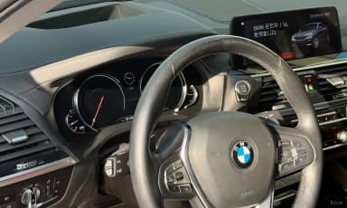 X4 (G02)