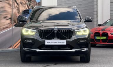 X4 (G02)