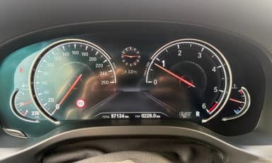 X4 (G02)