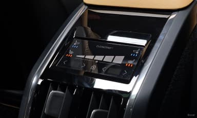 S90