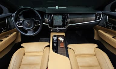 S90