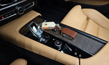 S90