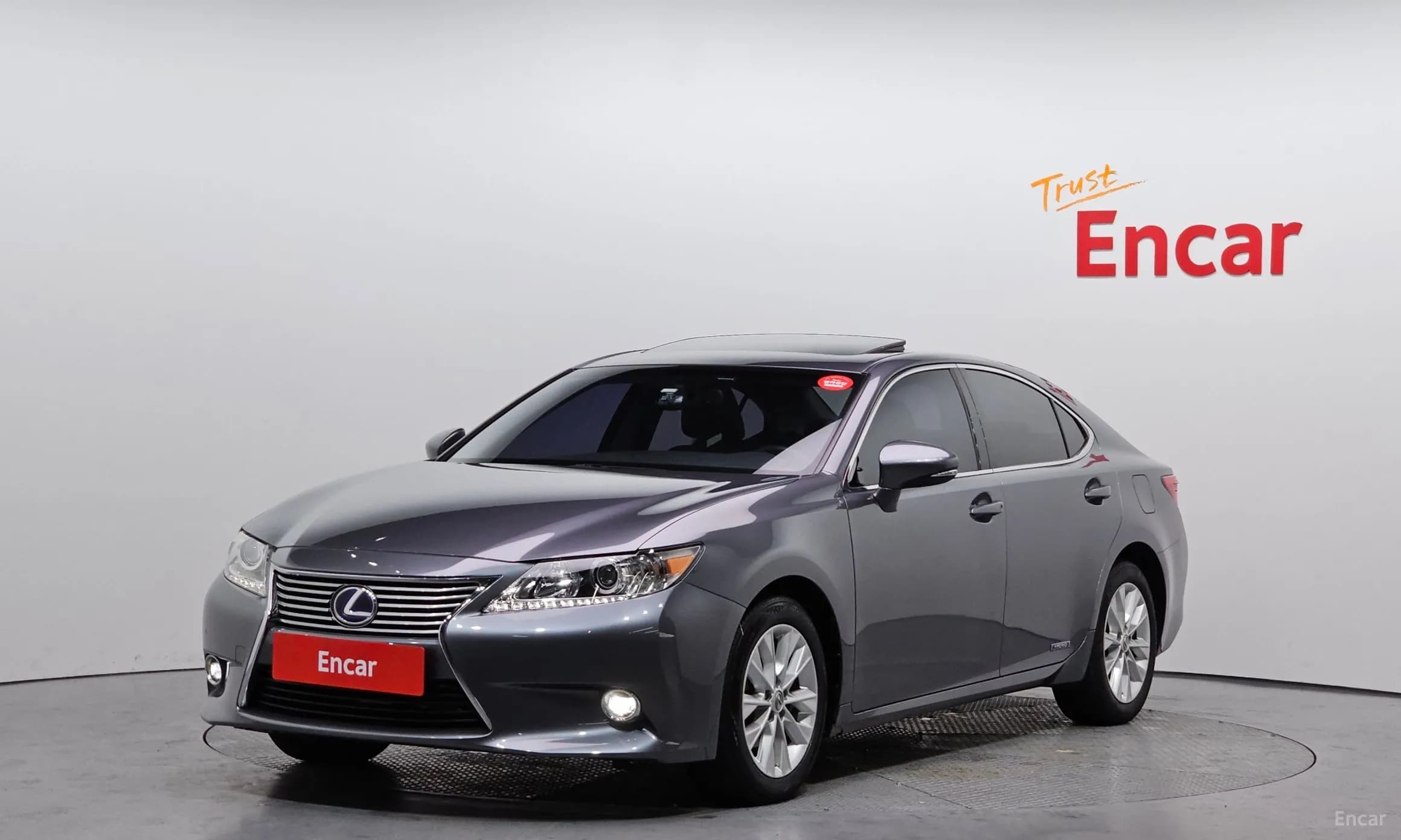 New ES300h