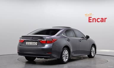 New ES300h
