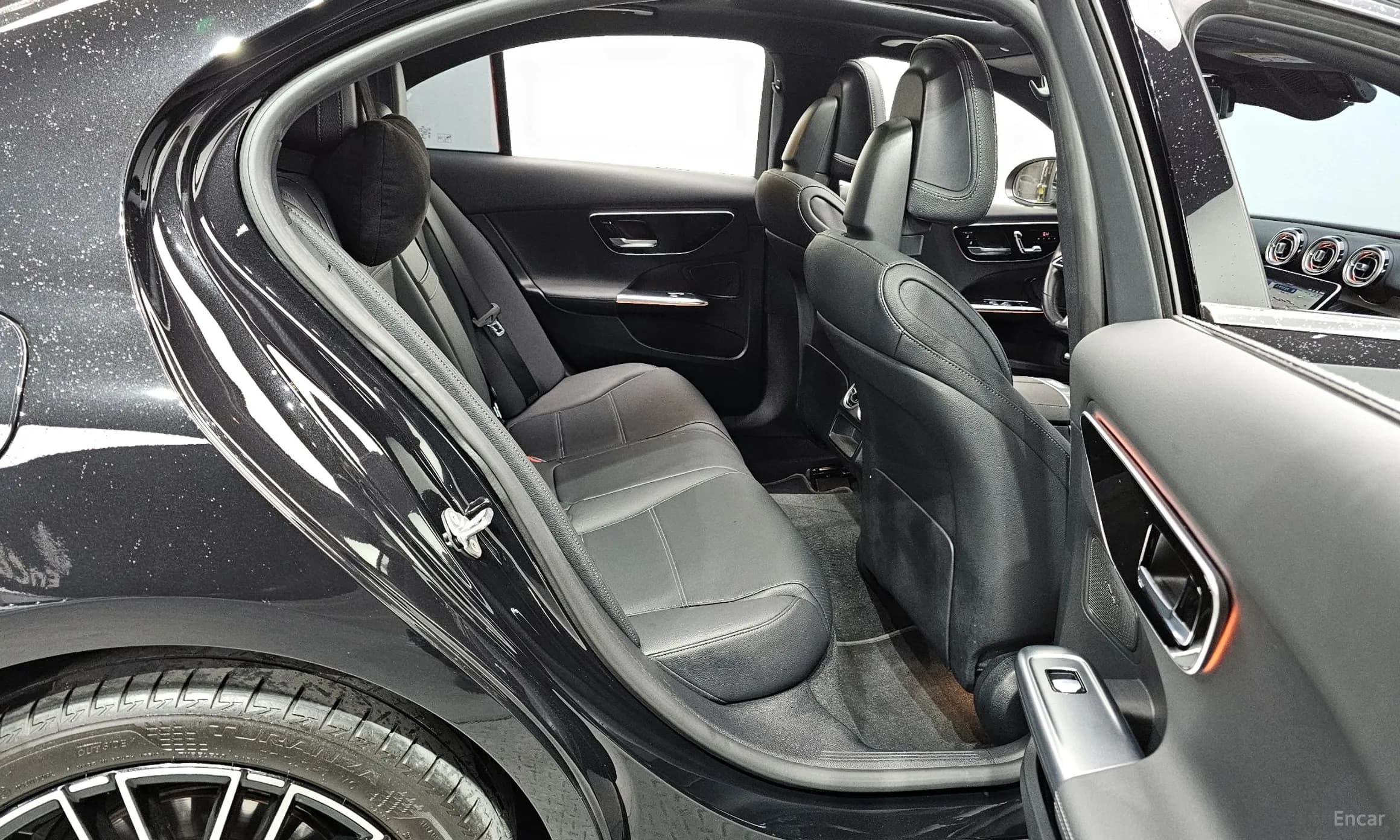 C-Class W206