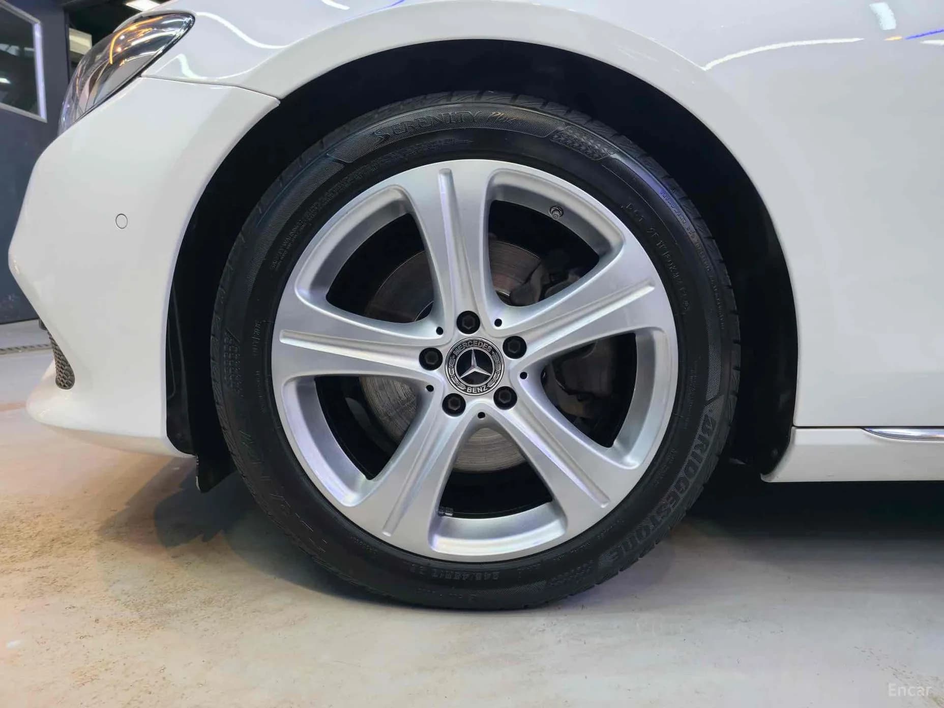 E-Class W213