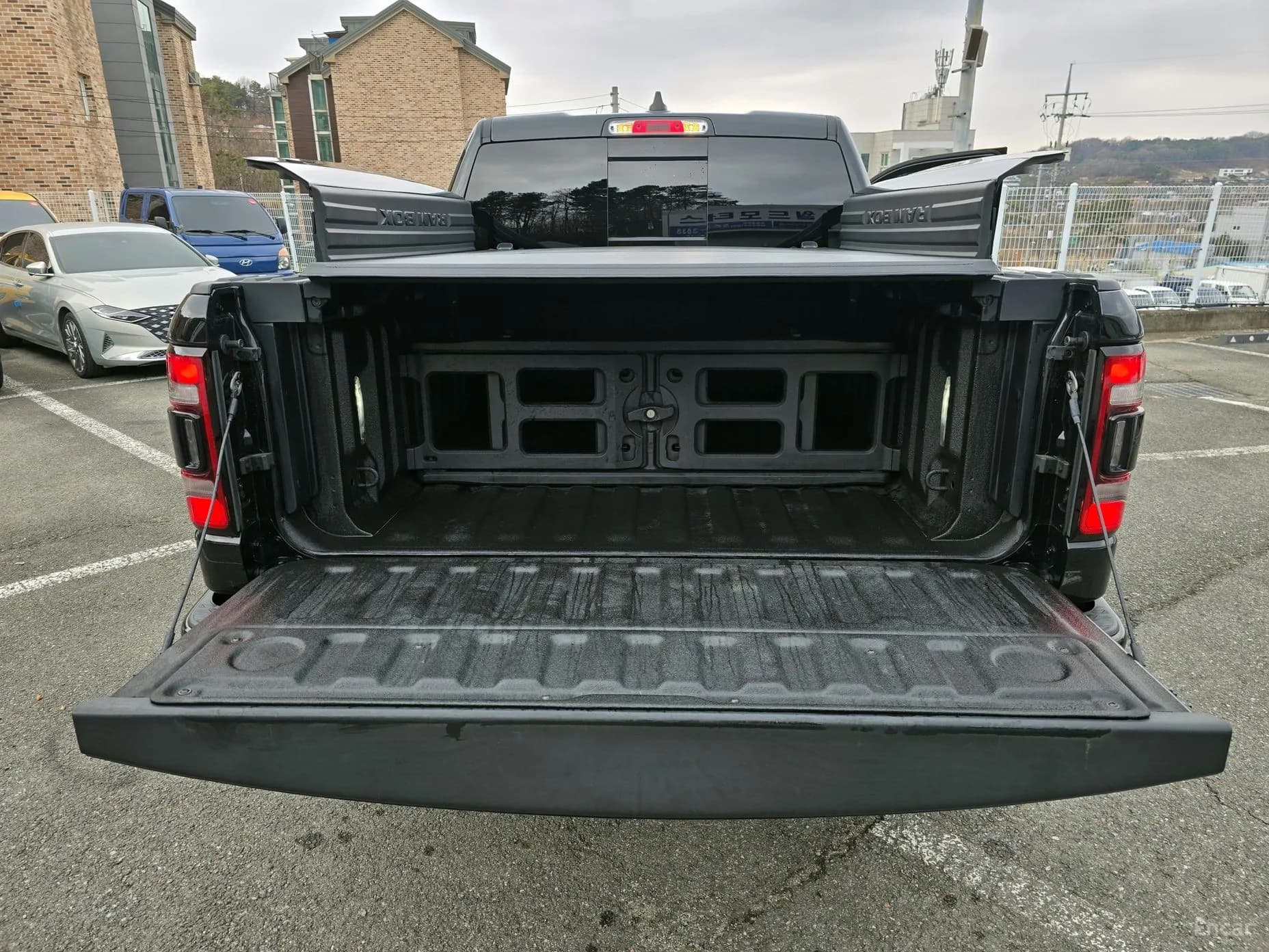 Lampickup