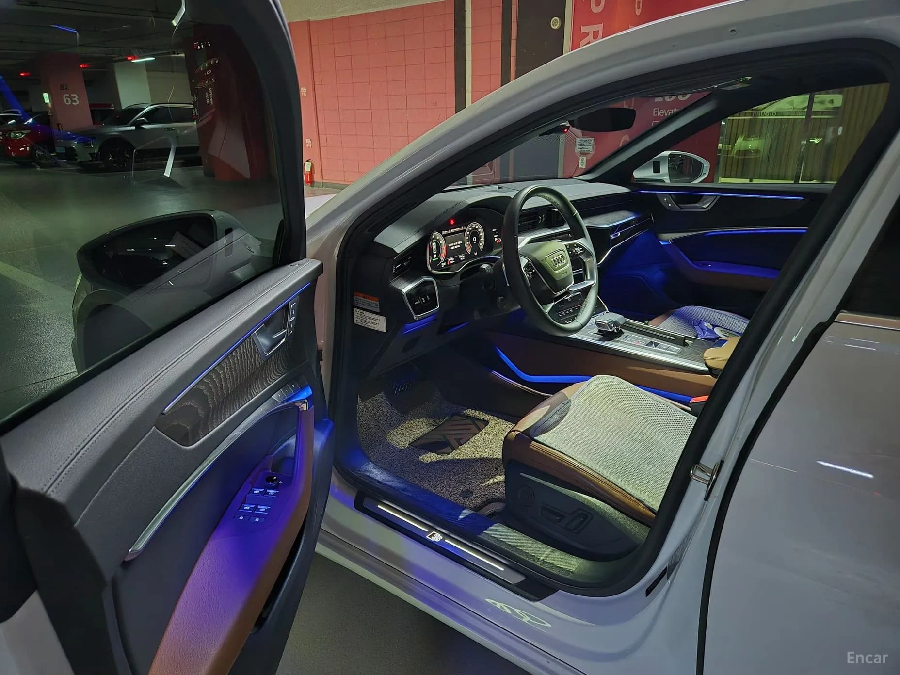A6 (C8)