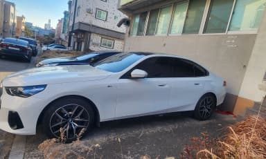 5 Series (G60)