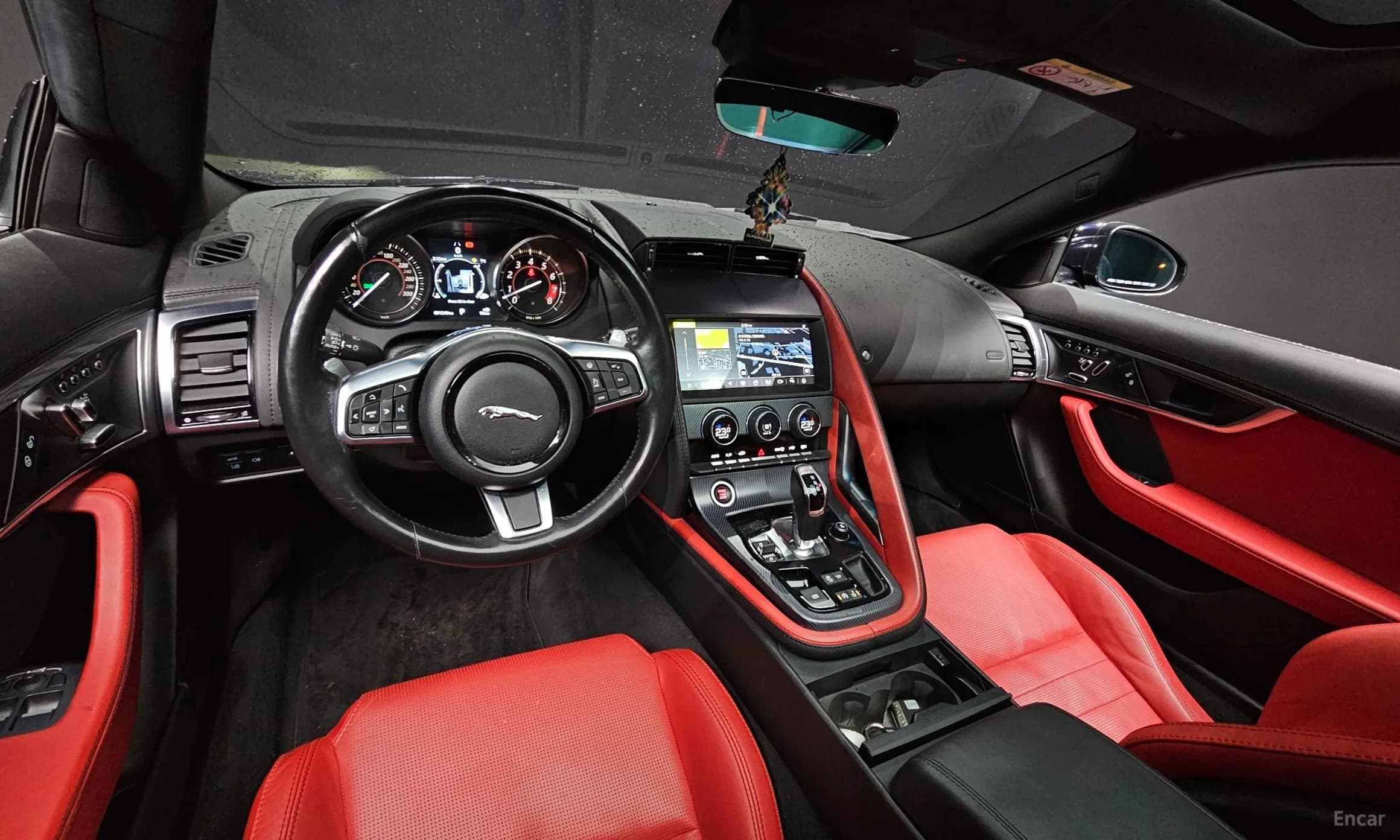 F-TYPE