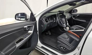 S60