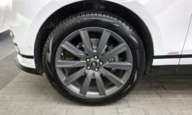 Range Rover Bella