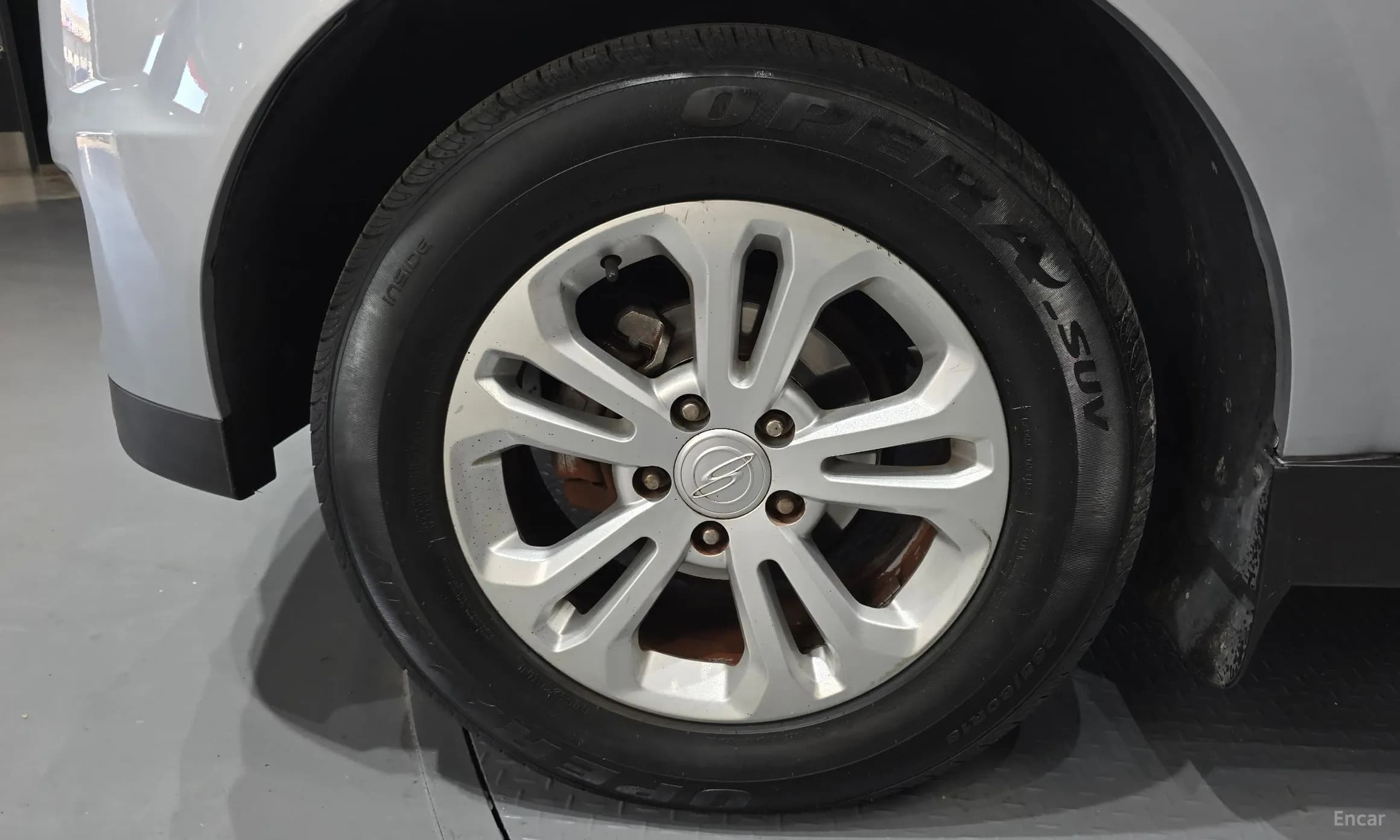 Korando Sports