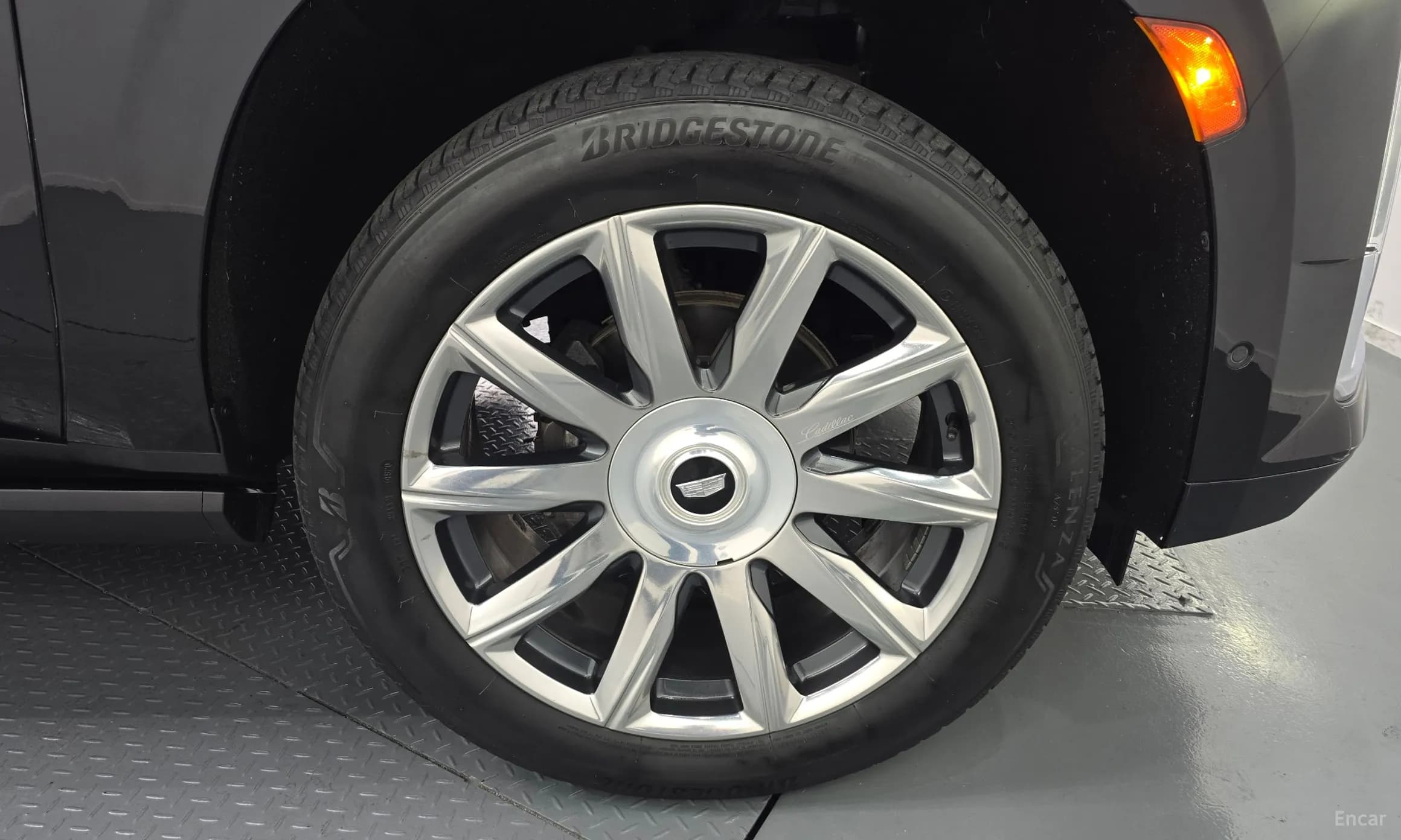 Escalade 5th Generation