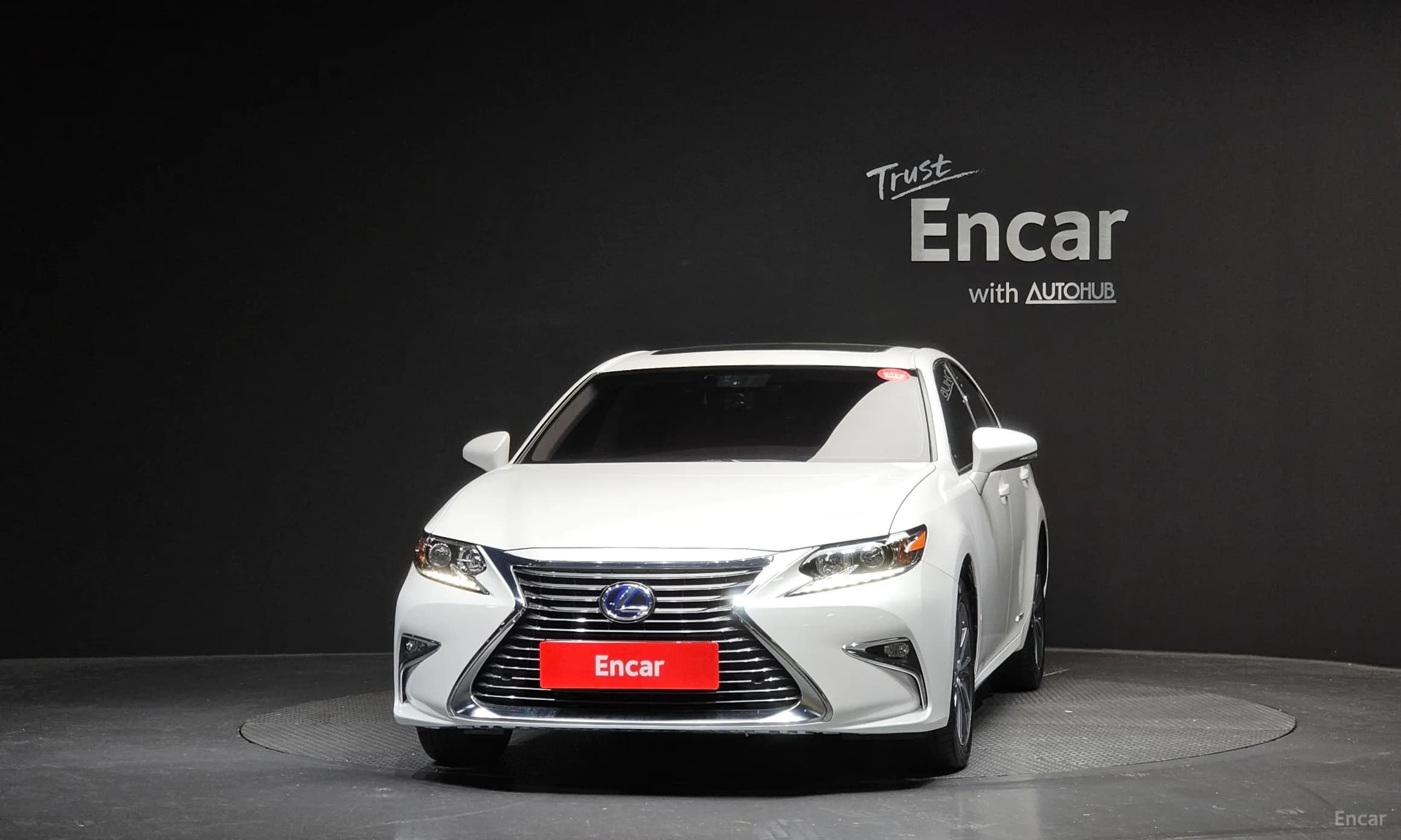 New ES300h