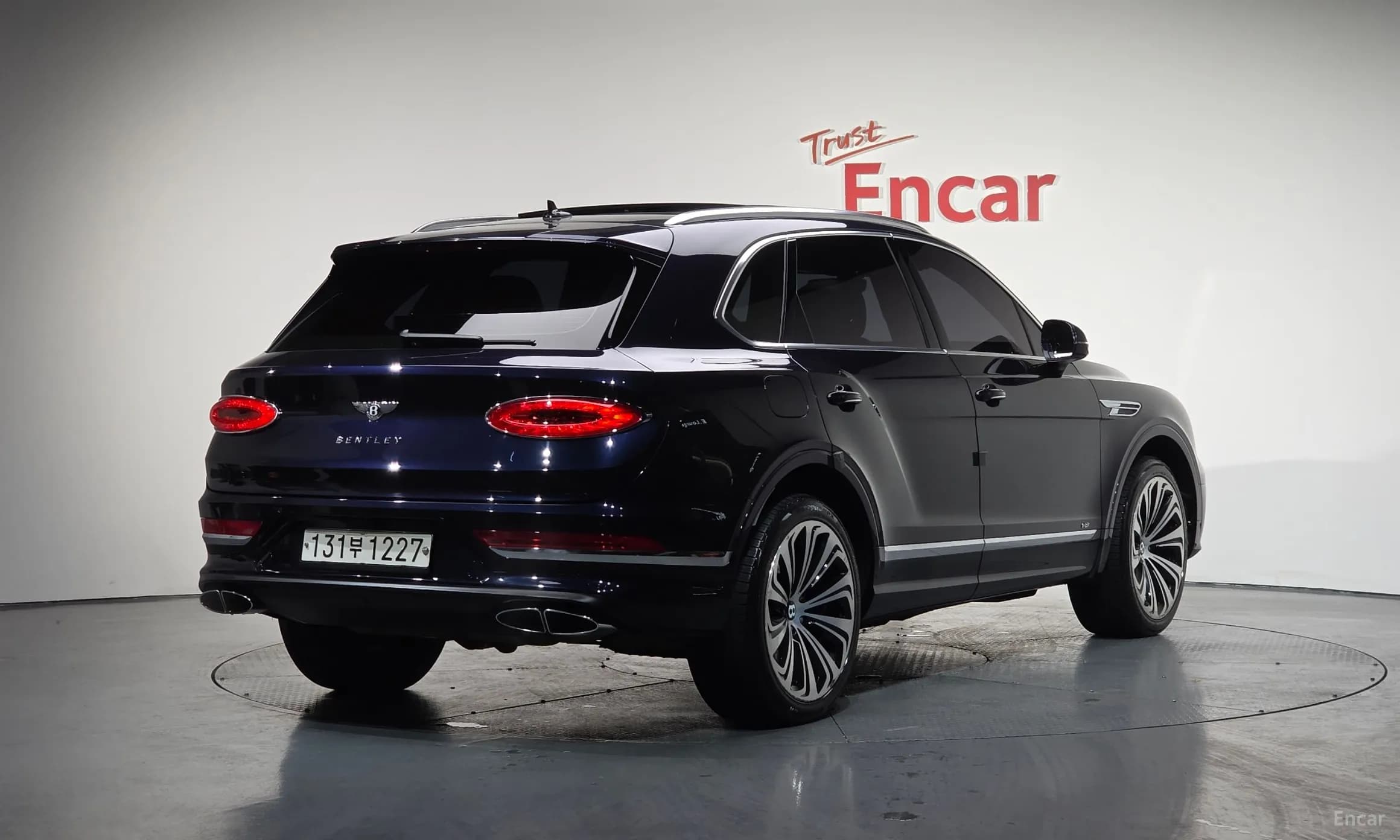 Bentayga
