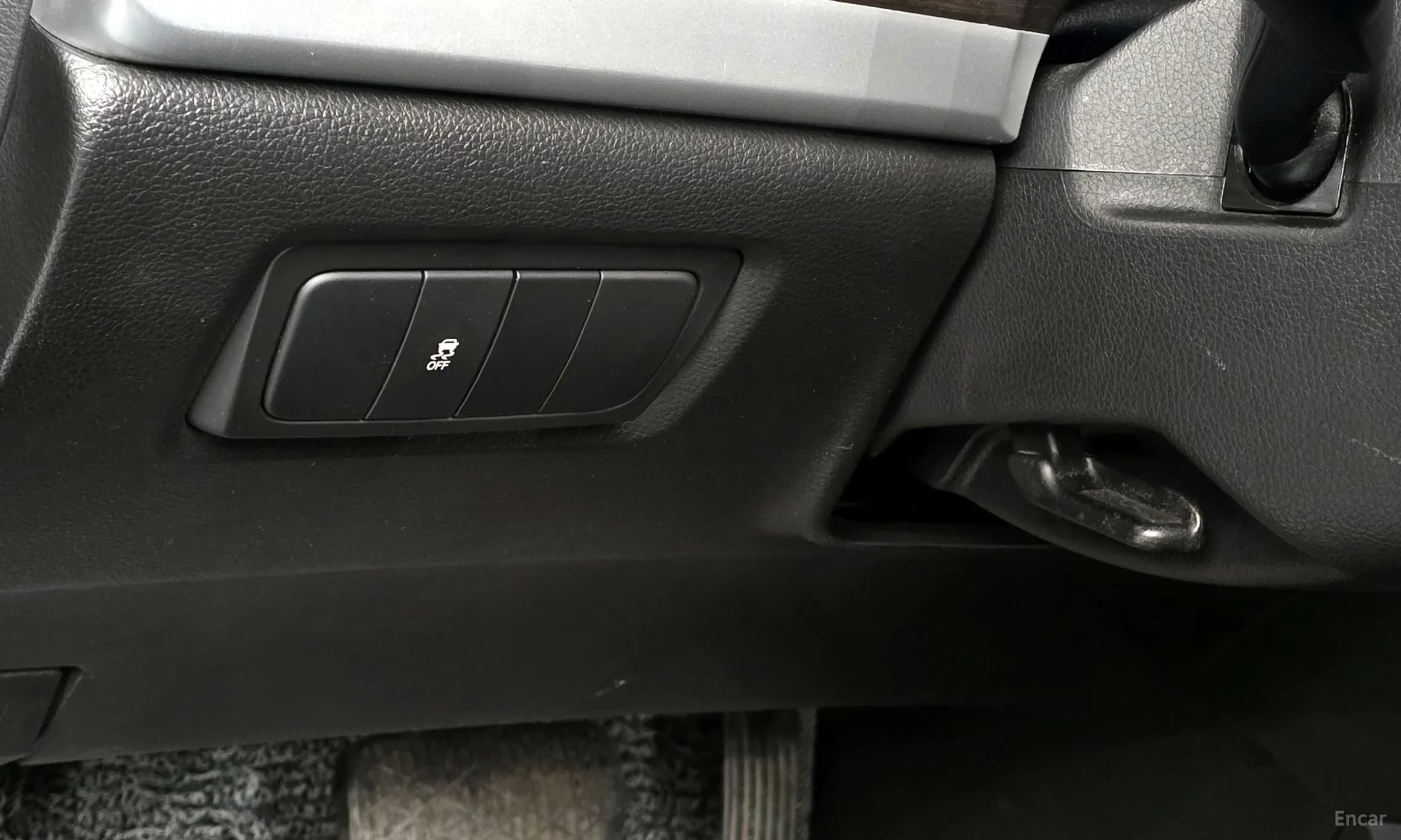 Korando C