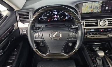 LS460