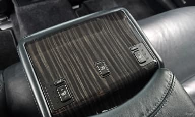 LS460