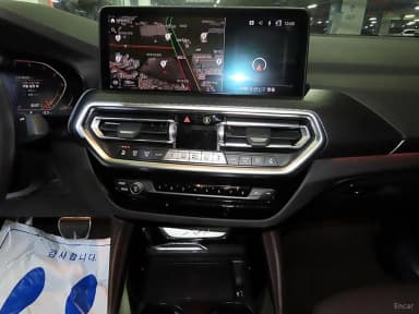 X4 (G02)