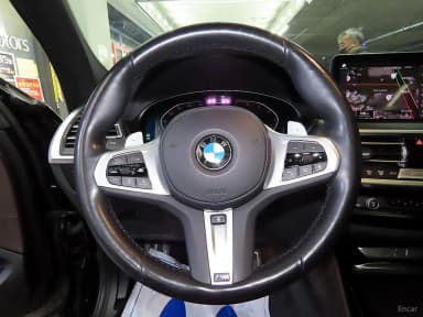 X4 (G02)