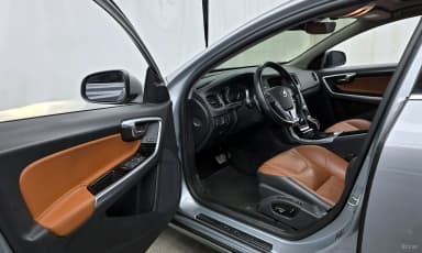 S60