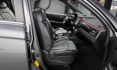 Rexton Sports Khan
